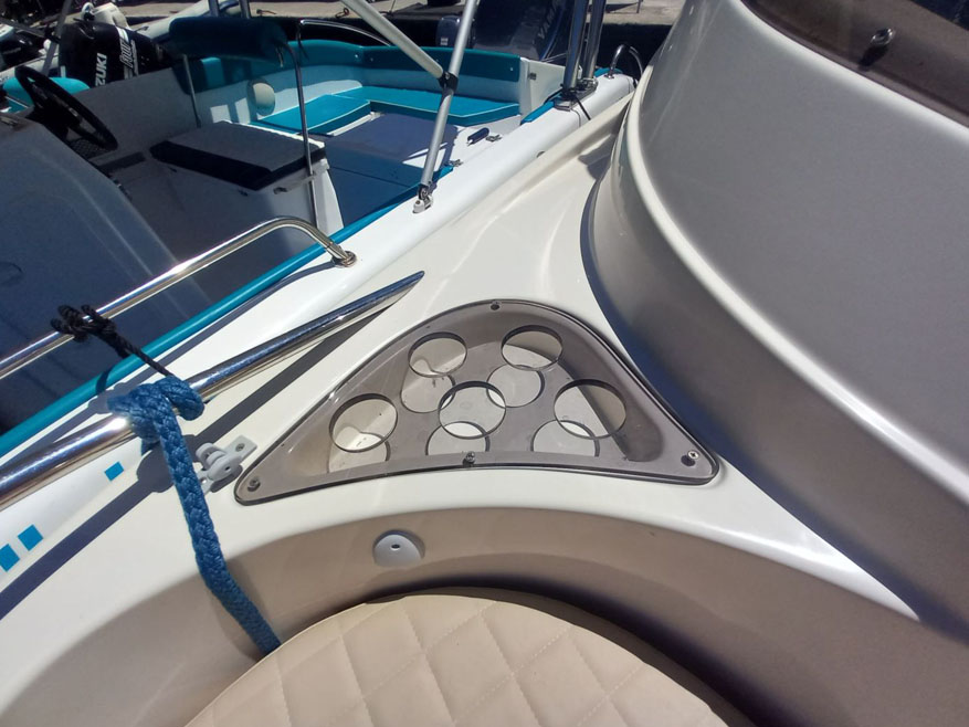 Anastasis - Fasoulias Ενοικιάσεις Σκαφών